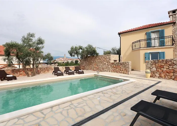Villa Pinia