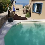 Pinia Вилла *